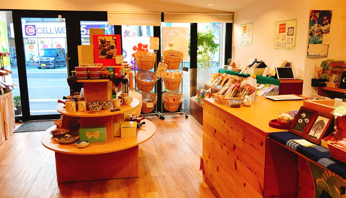茶のみすず(店内)