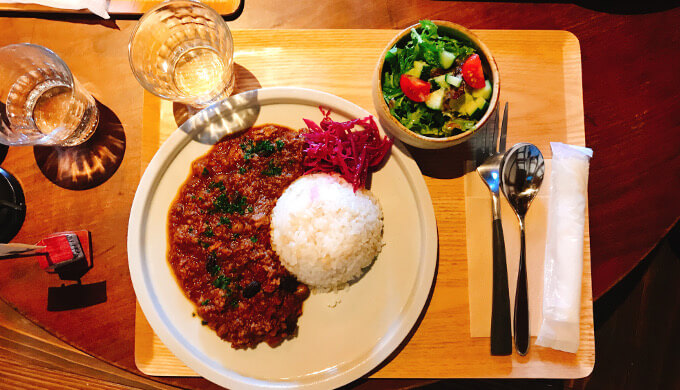 ミネット(鴨肉と豆のキーマカレー)