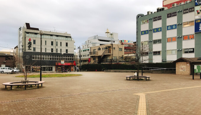 北越谷駅さくら広場