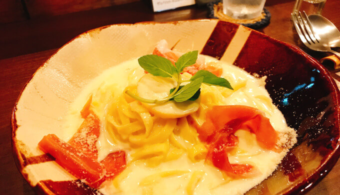 Salve(塩レモンと生ハムのクリームパスタ)