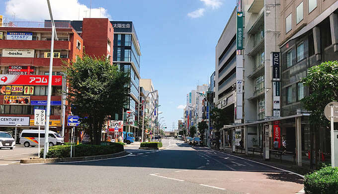 新越谷駅(駅前通り)