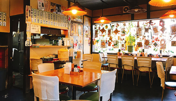 なつどまり(店内)