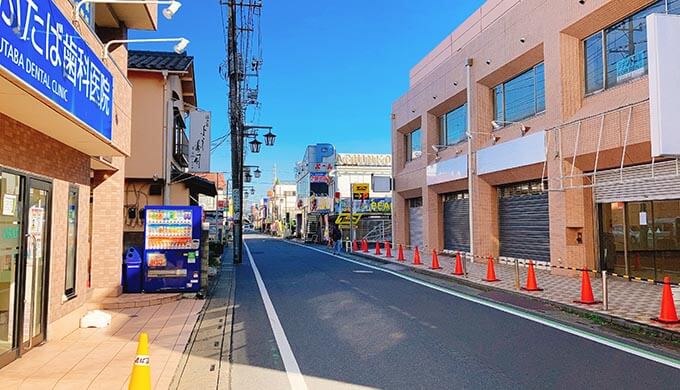 大袋駅東口駅前通り