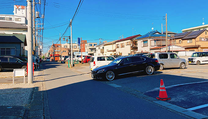 VERITE(駐車場)